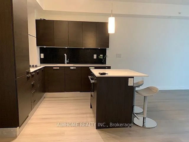 1 bed, $2,300 — Photo 3