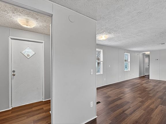 5th image of 491 Chapman Rd #60