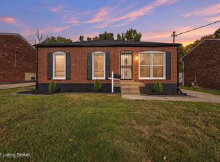815 Iroquois Ave, Louisville, KY 40214