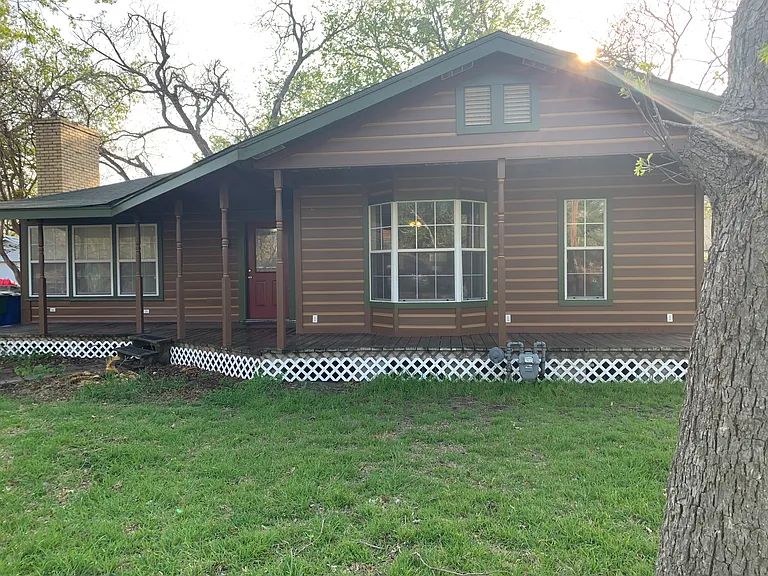 2103 North Dr — Photo 1
