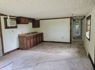 465 S 12th St, Mammoth Spring, AR 72554