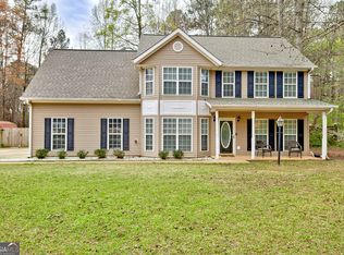 53 Rayner Dr, Newnan, GA 30265