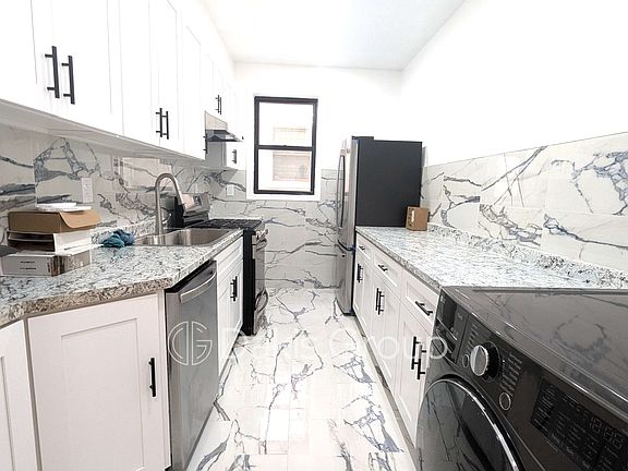 3rd image of 24-28 35th St #1