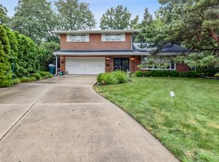 3546 Riverside Dr, Wilmette, IL 60091