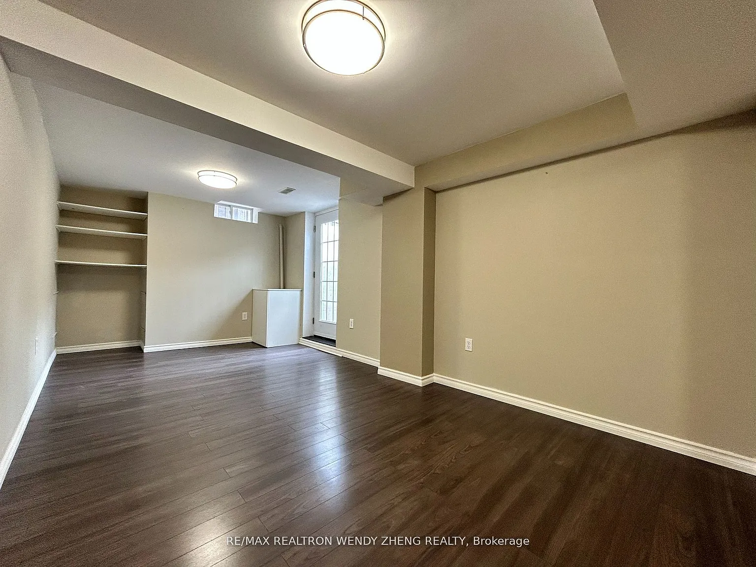 3 bed, $1,800 — Photo 4