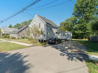 28 Railroad Ave, Rochester, NH 03839