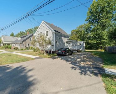 28 Railroad Avenue, Rochester, NH, 03839