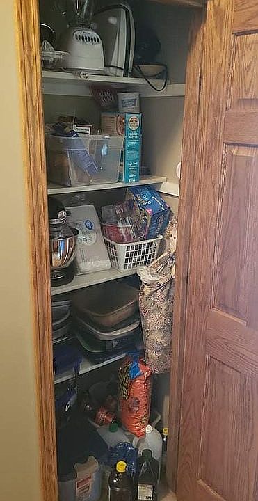 Pantry 