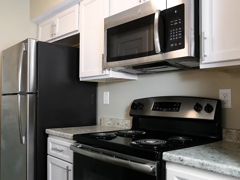 Walker Springs Apartments — Photo 4