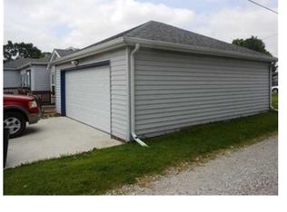 822 S A St, Elwood, IN