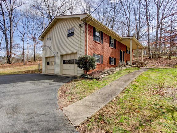 3rd image of 8120 W Cliff Dr
