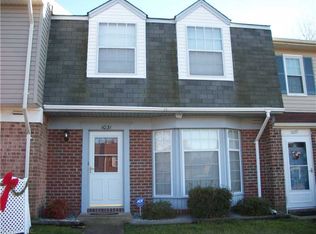 1031 Smoke Tree Ln, Virginia Beach, VA 23452