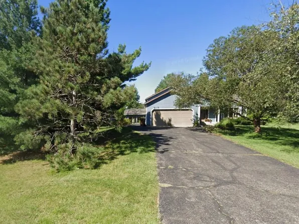 16560 1st St S, Lakeland, MN 55043