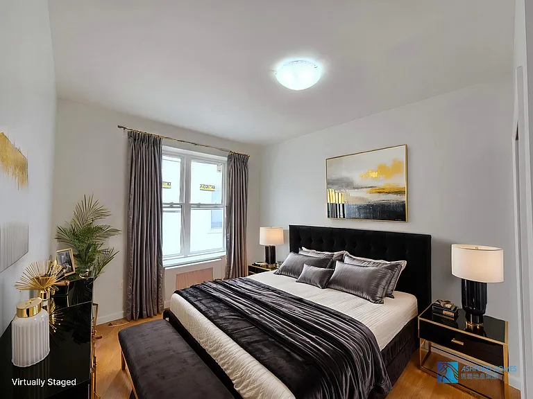 2349 E 22nd St #2F — Photo 7
