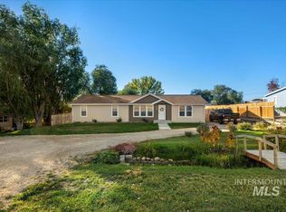 19285 Symms Rd, Caldwell, ID 83607