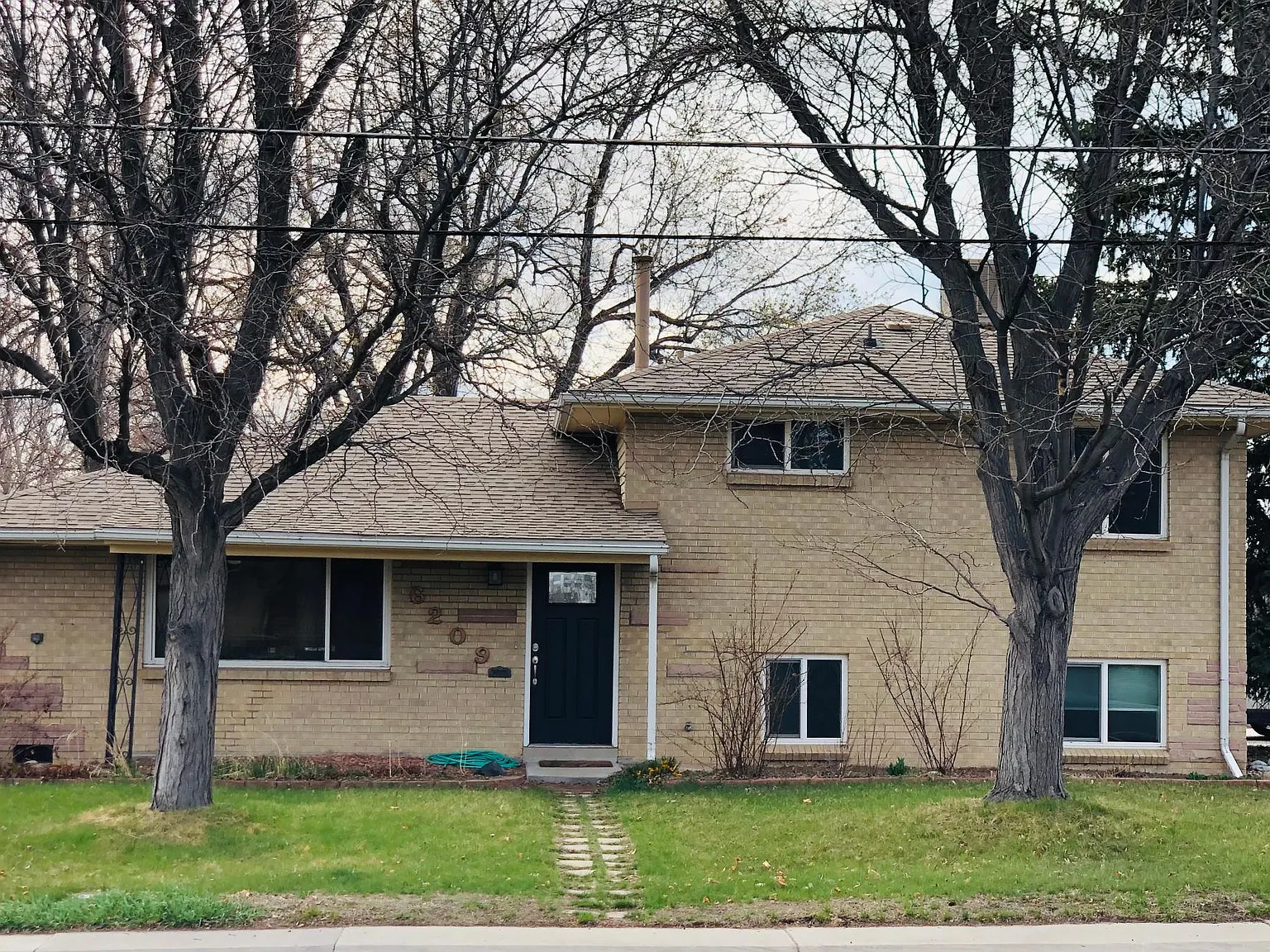 4 bed, 1809 sqft, $2,800 — Photo 1