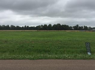 181 N George Cir, Marion, AR 72364