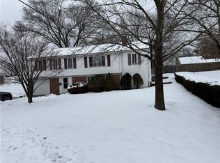 165 Hilton Rd, Warwick, RI 02889