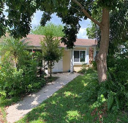 2nd image of 2232 SE Aneci St