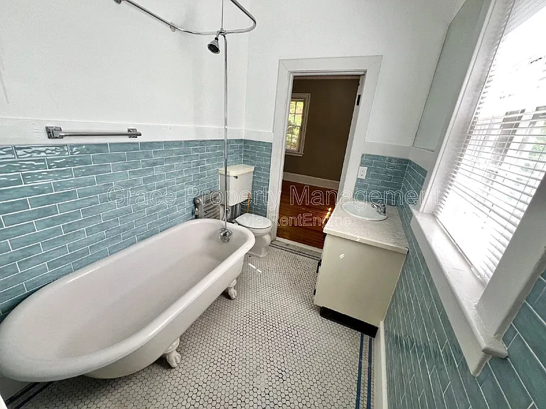 523 E 12th Ave #7 — Photo 12