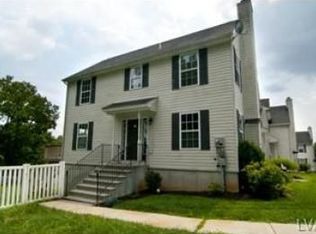715 Bach Ct, Freemansburg, PA 18017