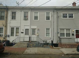 120 Hewitt St, Trenton, NJ