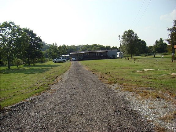 3rd image of 2057 Highway 452