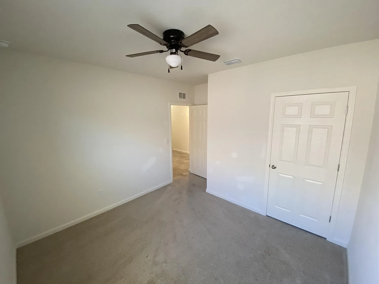 510 Old Country Road South East - 1 — Photo 4