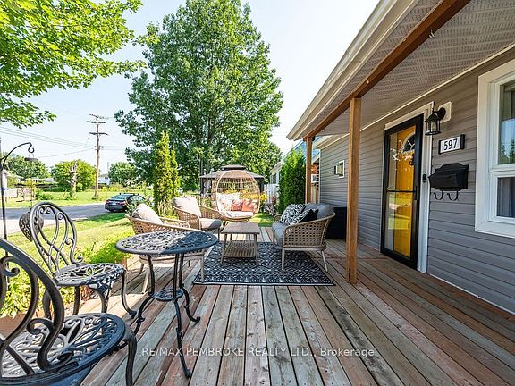 5th image of 597 Almira St S