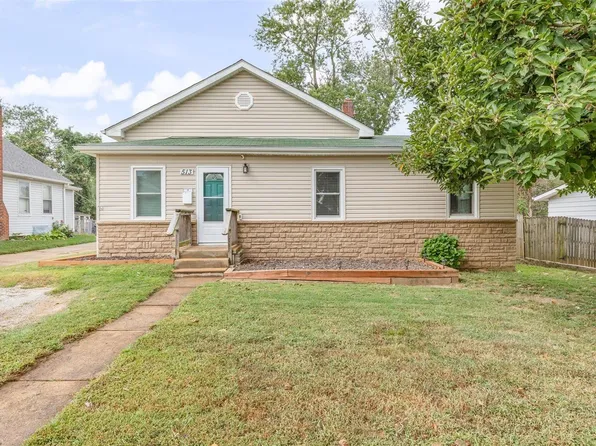 513 N Taylor Ave, Crystal City, MO 63019