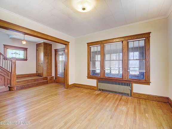 5th image of 149 Washington Road