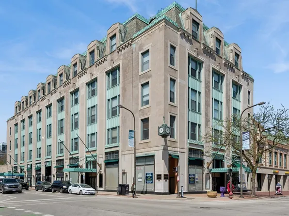 807 Church St APT 208, Evanston, IL 60201