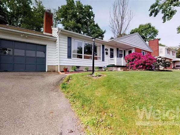 1553 W Mountain Ave, South Williamsport, PA 17702