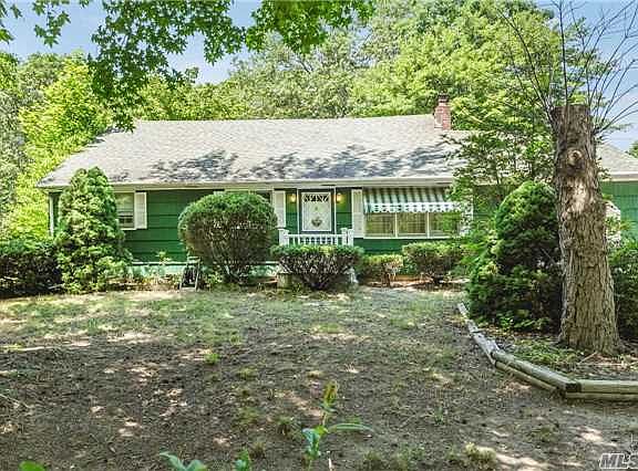 2nd image of 269 W Woodside Ave