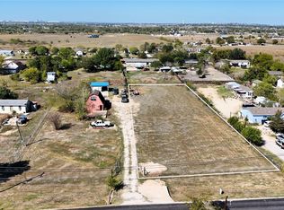 2220 Mathias Ln, Kyle, TX 78640