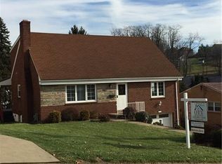 216 June Dr, Pittsburgh, PA 15236