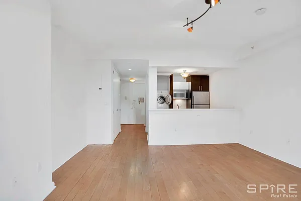 Rented by Spire Group | media 10