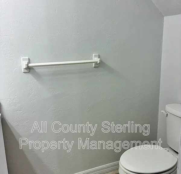 4415 SW 34th St #304 — Photo 13