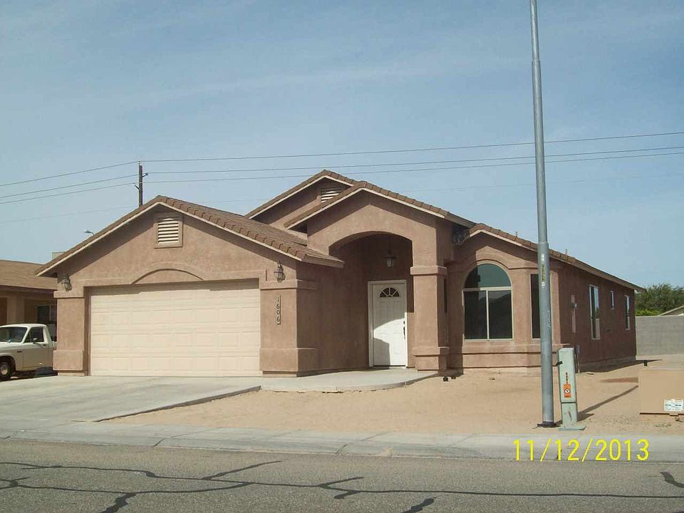1st image of 1606 E San Pedro St
