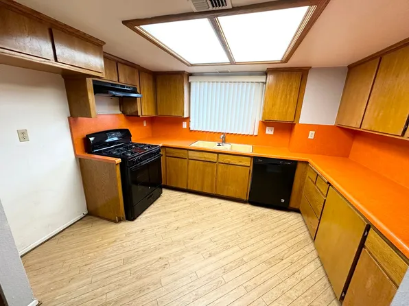 621 20th St APT A, Huntington Beach, CA 92648