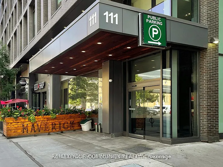 111 Bathurst St #314 — Photo 31