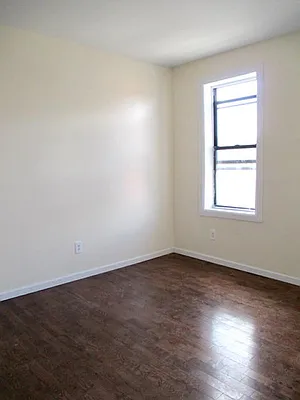 Rented by Bohemia Realty Group | media 13