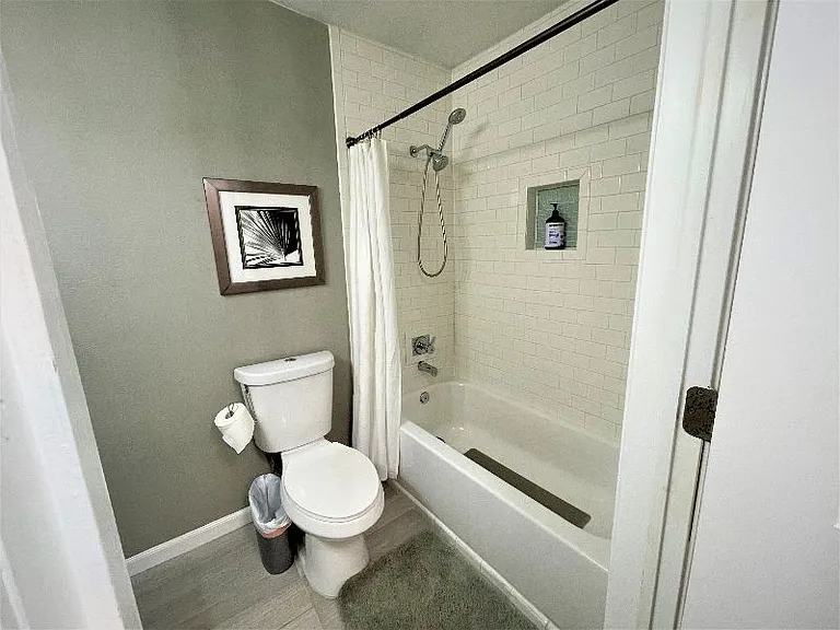 3515 SW Barbur Blvd #Q2 — Photo 6