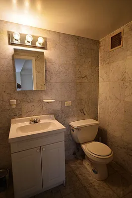 Rented by Universal Realty Group | media 15