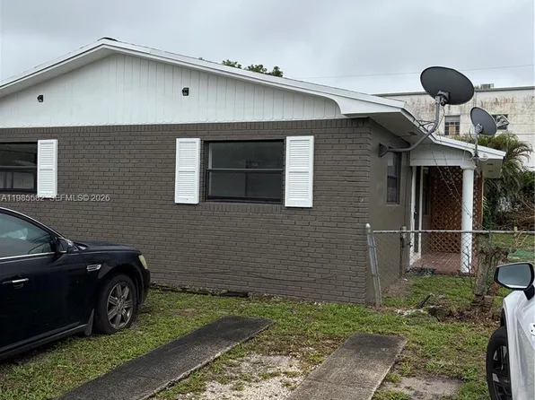 6172 SW 44th St #1, Fort Lauderdale, FL 33314
