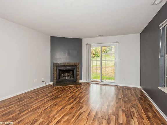3rd image of 80 Kristin Cir APT 1