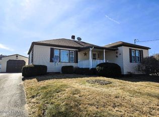 920 1st St, Nescopeck, PA 18635