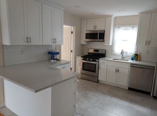 4 S Kensington Ave #1, Rockville Centre, NY 11570