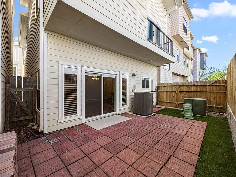 1162 Hempstead Villa Ln — Photo 15