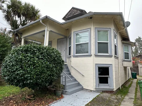 467 44th St, Oakland, CA 94609